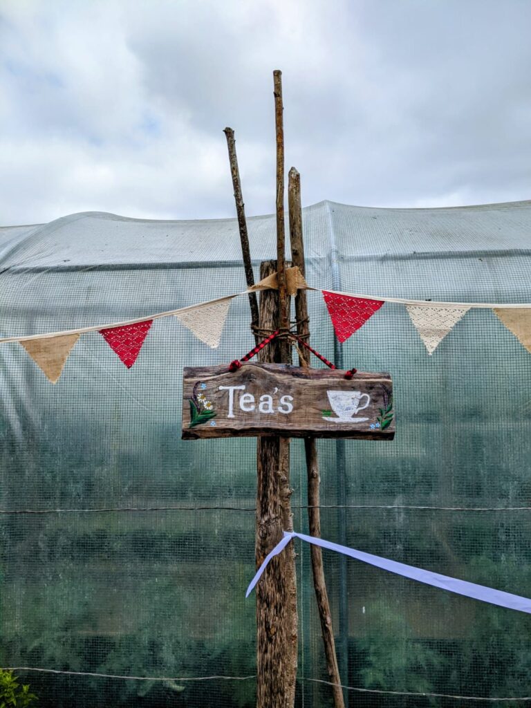 Tea sign with bunting